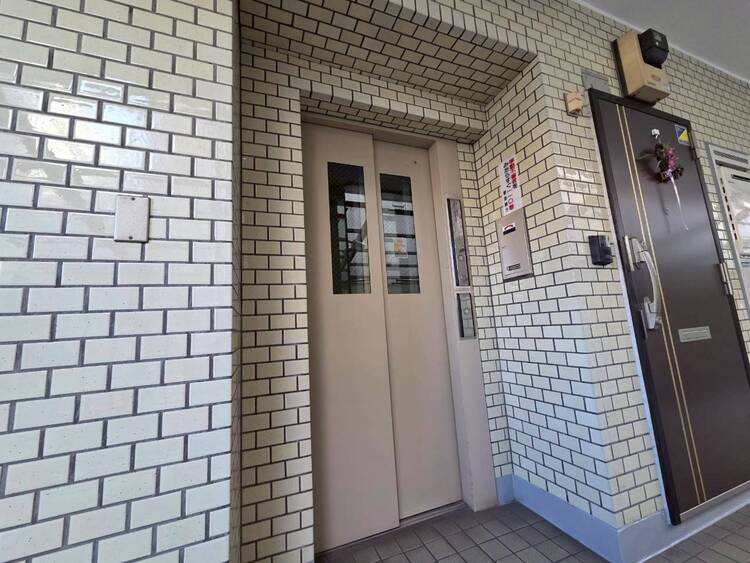 その他 エレベーター完備のため荷物が多くなっても安心。