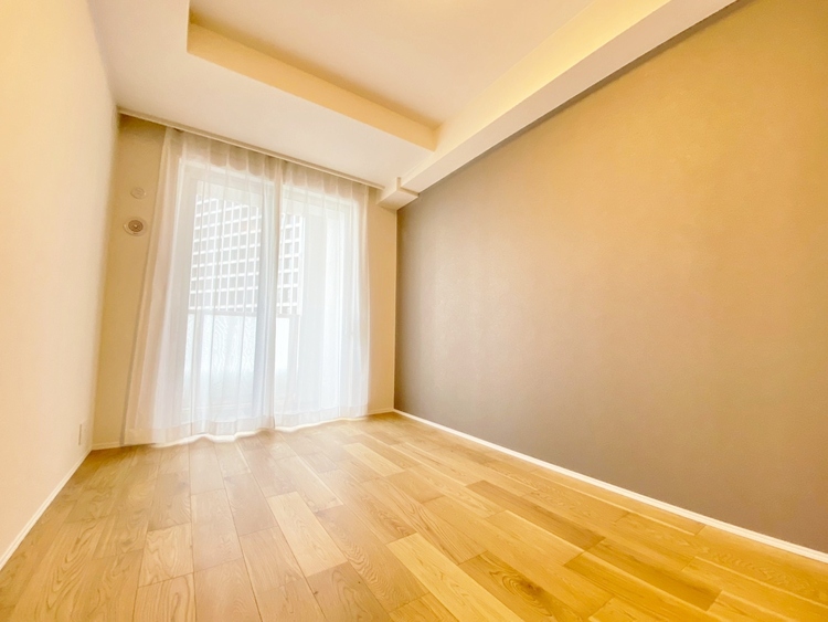 その他 清かで艶やかな時間をもたらしてくれる室内です。