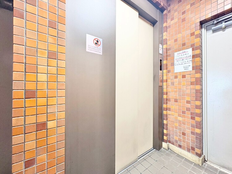 その他 エレベーター完備のため荷物が多くなっても安心。