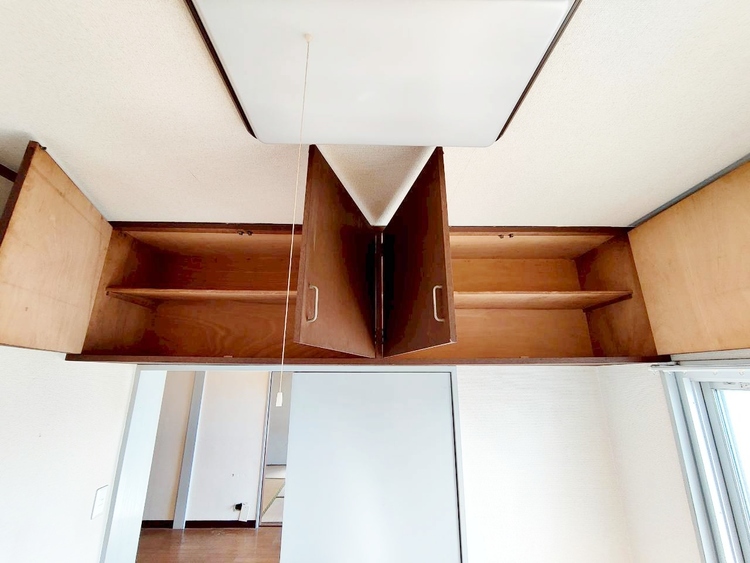 その他 収納スペースが付いていて、お部屋を広く使っていただけます。