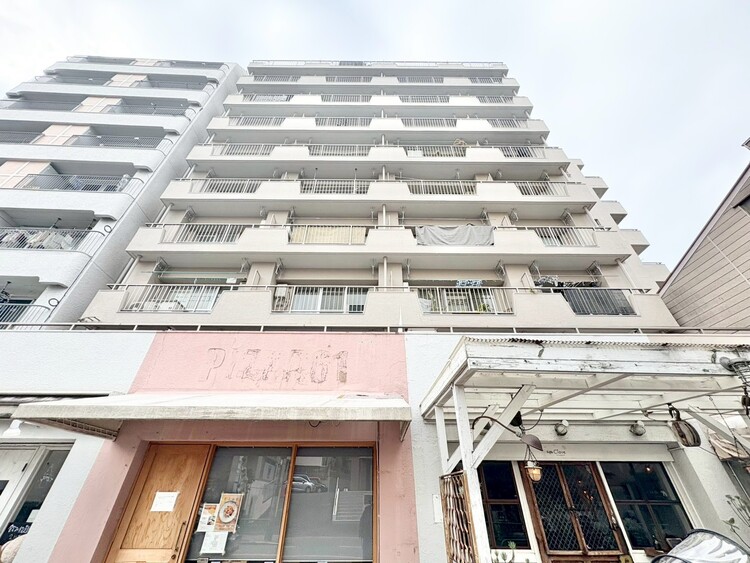 その他 飽きのこないシンプルモダンな外観です。