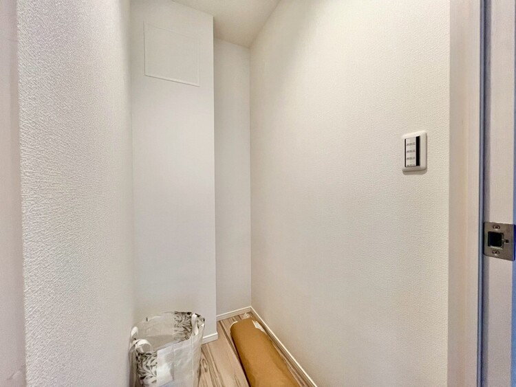 その他 家電やスーツケース、ストック品など何でも片付く嬉しい空間です。