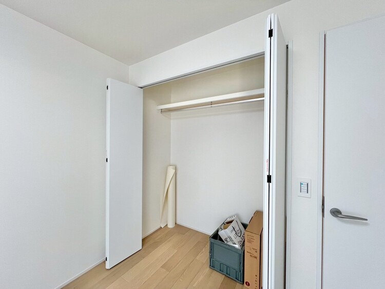 その他 家電やスーツケース、ストック品など何でも片付く嬉しい空間です。