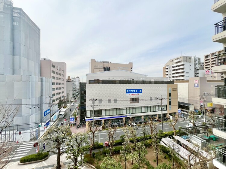 その他 眺望や窓からの景色が良いと、家で過ごす時間も快適です。