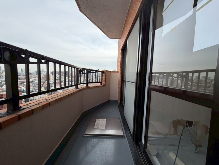 その他 朝の澄んだ空気や、夕方に吹く清々しい風を感じられるバルコニー。