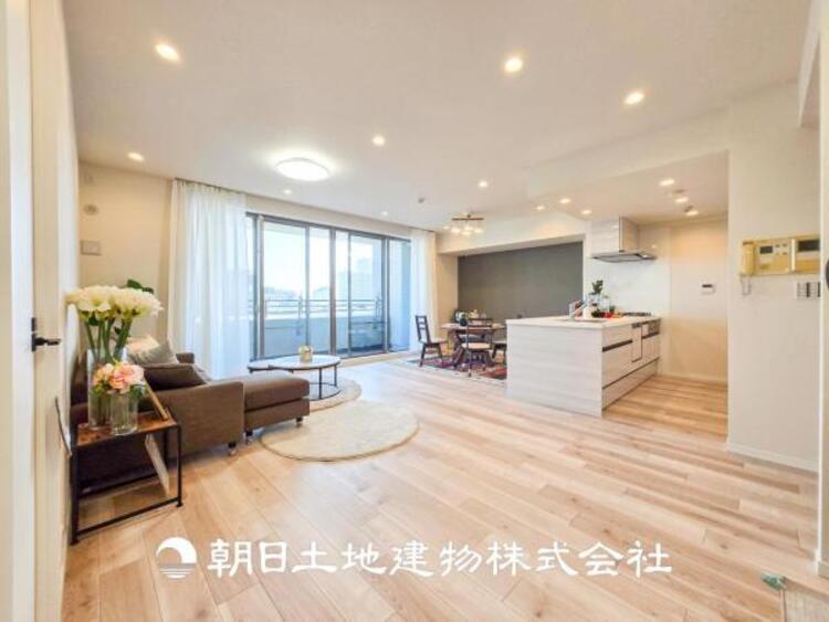 その他 【リビング】大切な人とともに、心穏やかに過ごすひとときになるリビング。