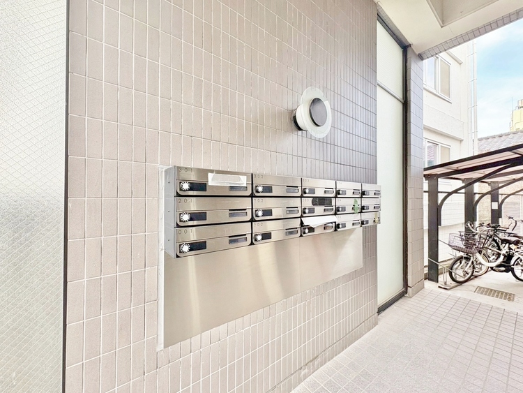 その他 郵便物を受け取るための郵便受けも、きちんと管理されています。