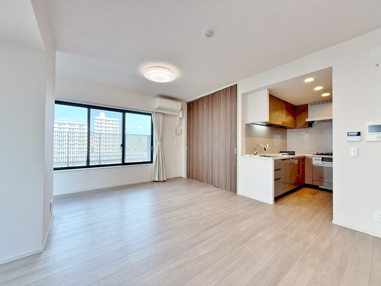 居間 「空間が織り成すひとつ先の住み心地」を演出します。