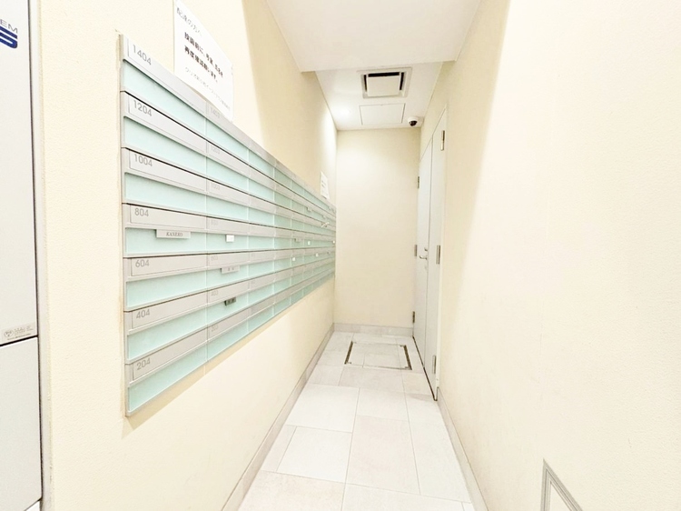 駐車場 郵便物を受け取るための郵便受けも、きちんと管理されています。