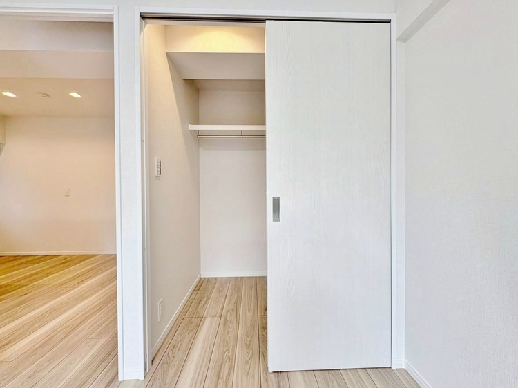 収納 居室にはクローゼットがあり、荷物もスッキリ収納して快適にお過ごしいただけます。