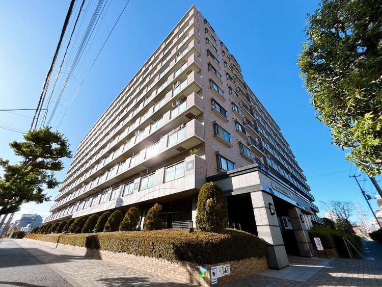 外観 資料には掲載していない情報が、現地にはたくさんあります。是非一度、現地をご確認ください。