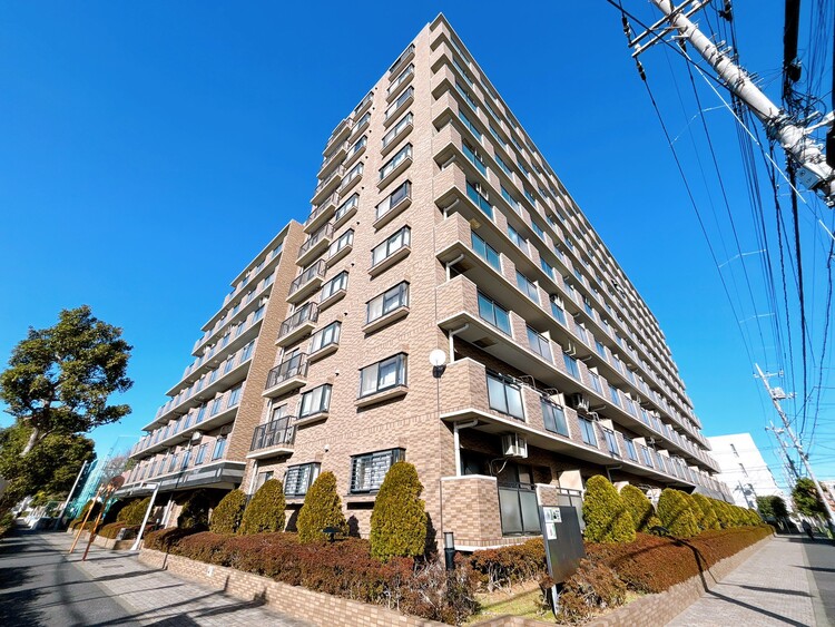 外観 現地に足をお運びいただいた際には、周辺散策などをお勧めいたします。