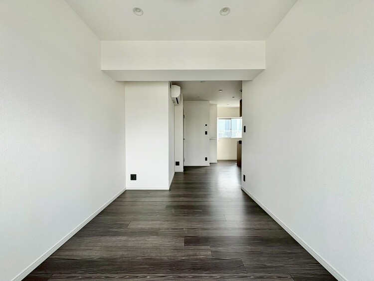 居間 快適に過ごす毎日を求めて、暮らしの中でご自身の「マイホーム」に創り上げてください。