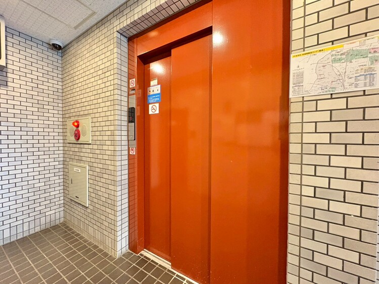 その他 エレベーターの管理も、きちんと行き届いてます。