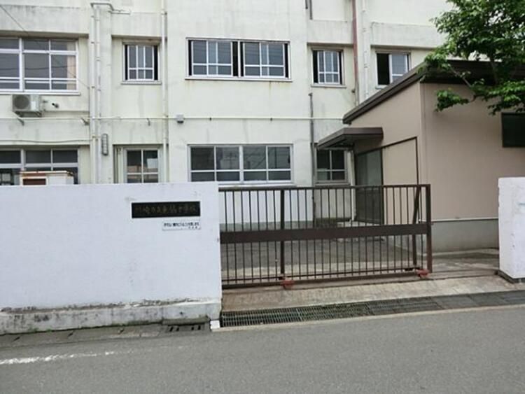 周辺 川崎市立東橘中学校　1600ｍ