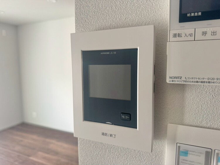 その他 誰が来てもわかる様にモニター付きインターホンを設置。