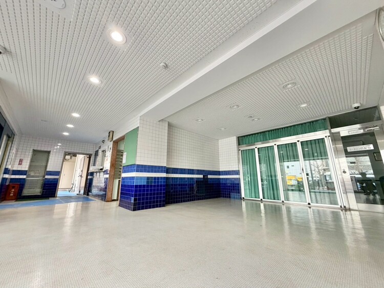 その他 館内は静寂な中が保たれており、管理が行き届いている印象を受けました。