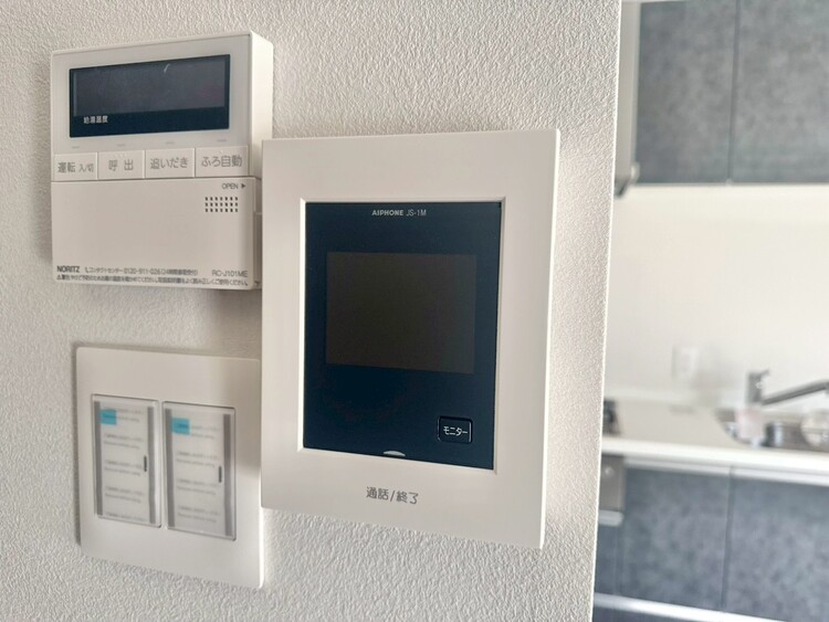 その他 誰が来てもわかる様にモニター付きインターホンを設置。