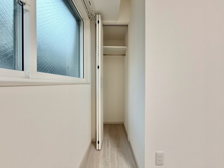 その他 家電やスーツケース、ストック品など何でも片付く嬉しい空間です。