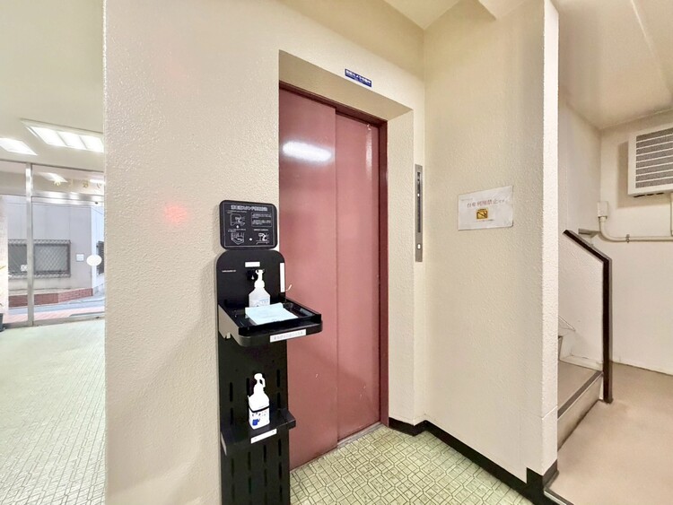 その他 エレベーター完備のため荷物が多くなっても安心。