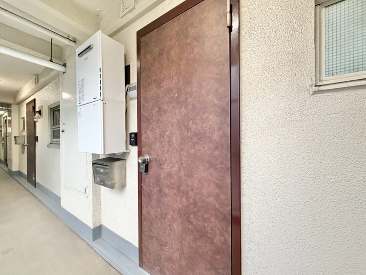 その他 清潔感のある落ち着いた雰囲気の玄関です。