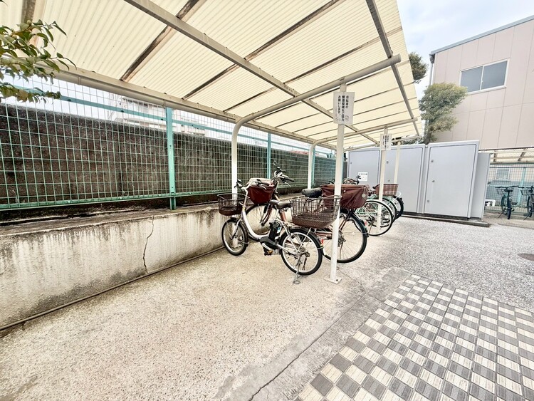 その他 駐輪場も綺麗に整頓されています。※空き状況は都度ご確認下さい。