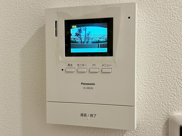 その他 誰が来てもわかる様にモニター付きインターホンを設置。