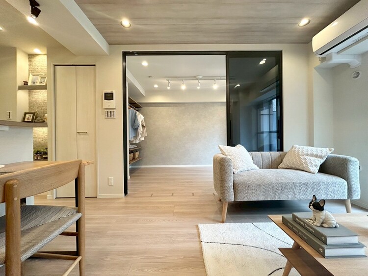 その他 シンプルな内装と偏り過ぎないデザインで統一しました。