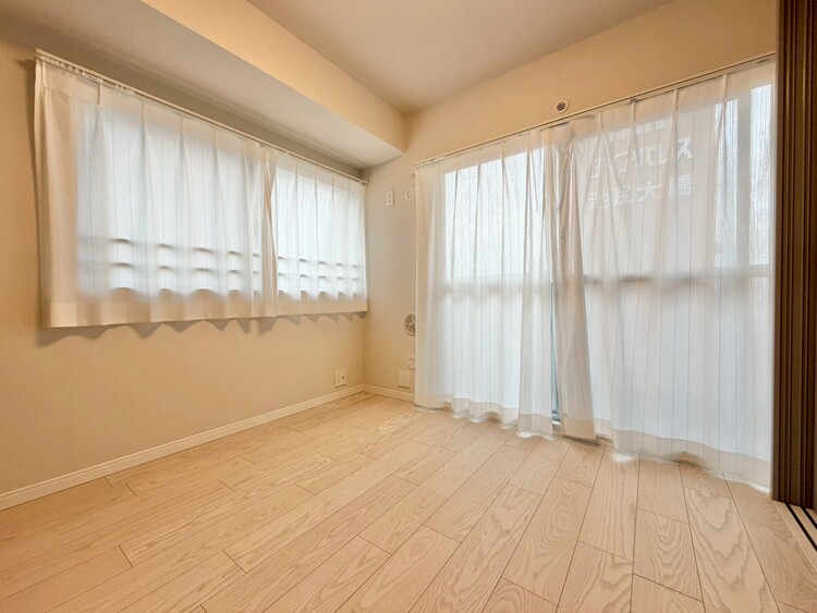 その他 清かで艶やかな時間をもたらしてくれる室内です。