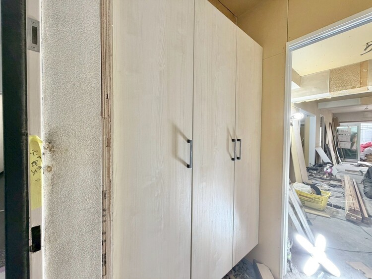 その他 収納スペースが付いていて、お部屋を広く使っていただけます。※内装リフォーム中です