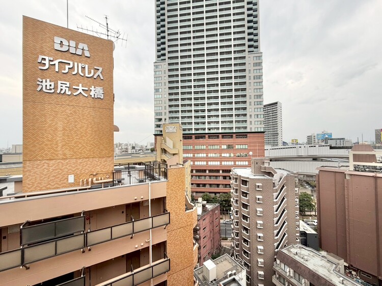 その他 眺望や窓からの景色が良いと、家で過ごす時間も快適です。