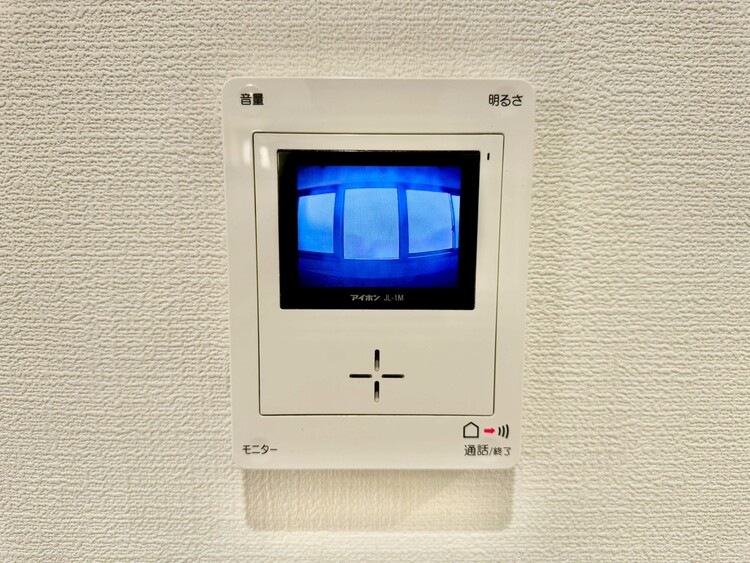 その他 誰が来てもわかる様にモニター付きインターホンを設置。