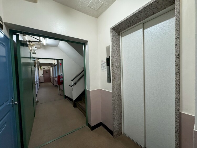 その他 エレベーター完備のため荷物が多くなっても安心。