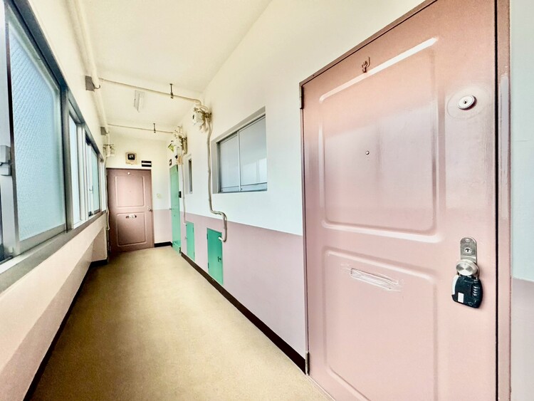 その他 清潔感のある落ち着いた雰囲気の玄関です。