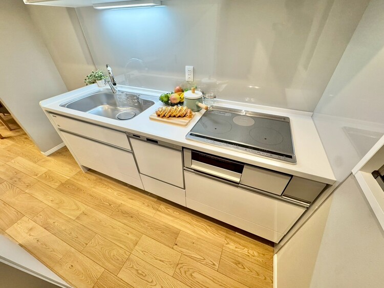 その他 使いやすくスタイリッシュなキッチン空間になっております。