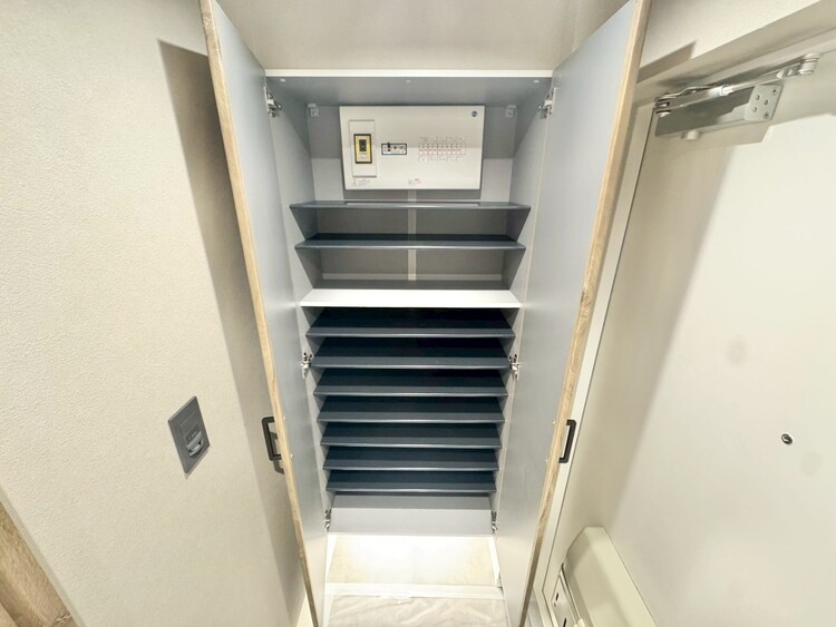 その他 家電やスーツケース、ストック品など何でも片付く嬉しい空間です。