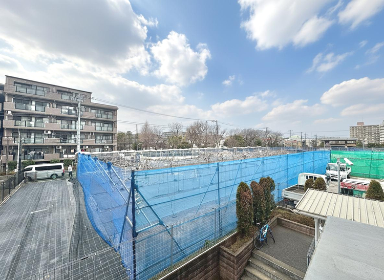 その他 眺望や窓からの景色が良いと、家で過ごす時間も快適です。