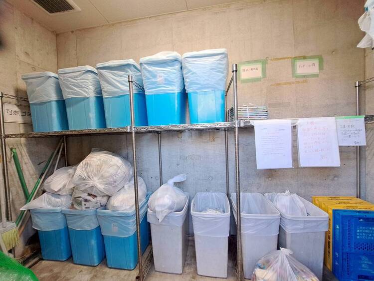 その他 ゴミ置場。綺麗に管理されております。