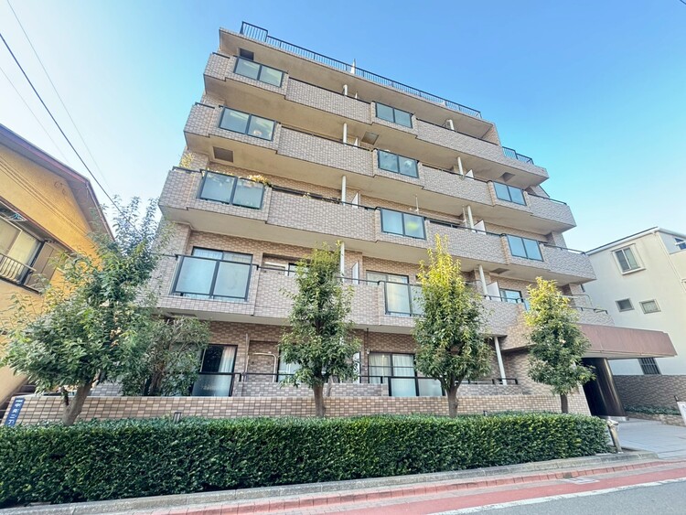 その他 飽きのこないシンプルモダンな外観です。