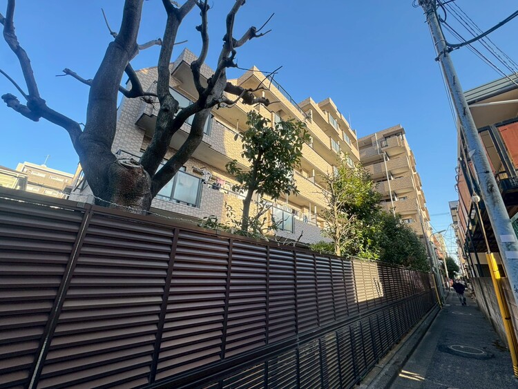 その他 飽きのこないシンプルモダンな外観です。