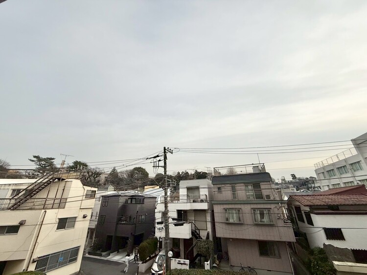 その他 眺望や窓からの景色が良いと、家で過ごす時間も快適です。