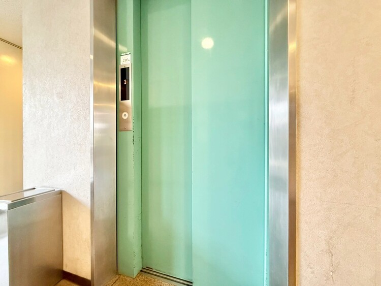 その他 エレベーター完備のため荷物が多くなっても安心。