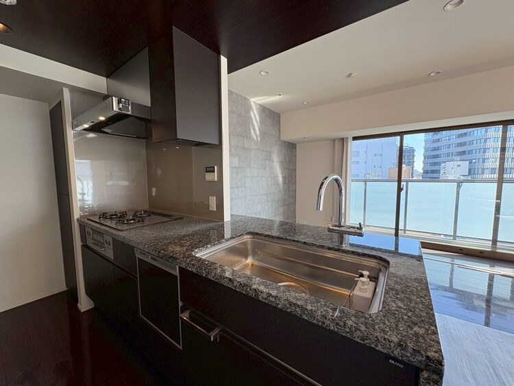 その他 使いやすくスタイリッシュなキッチン空間になっております。