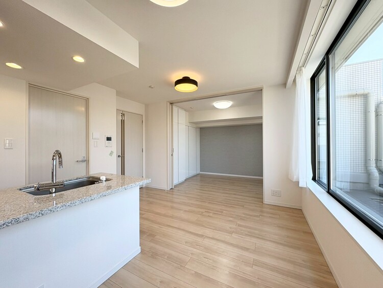 その他 シンプルな内装と偏り過ぎないデザインで統一しました。