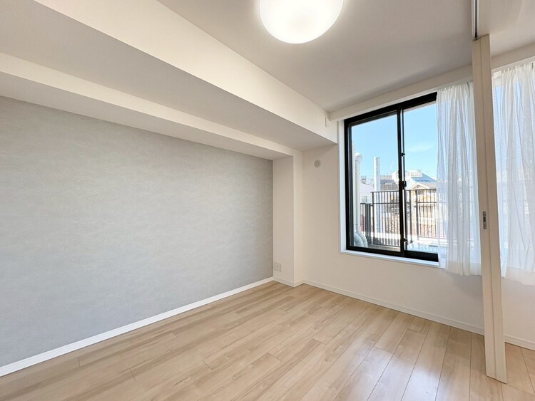 その他 清かで艶やかな時間をもたらしてくれる室内です。