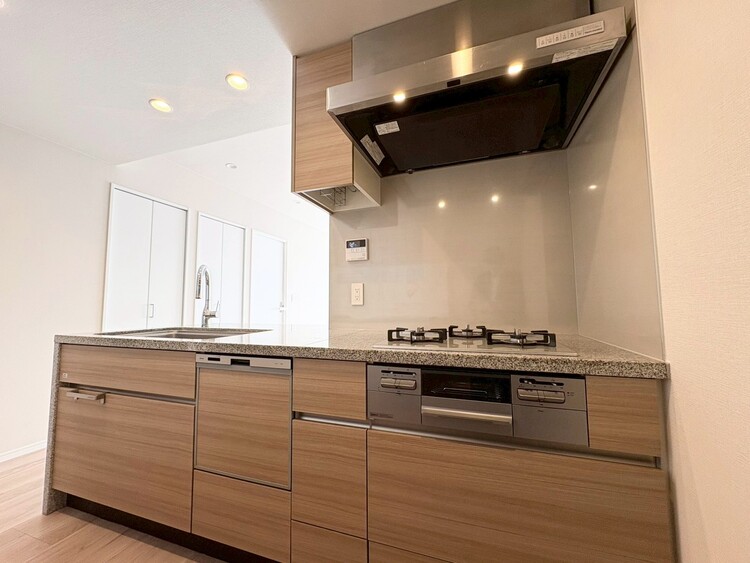 その他 使いやすくスタイリッシュなキッチン空間になっております。