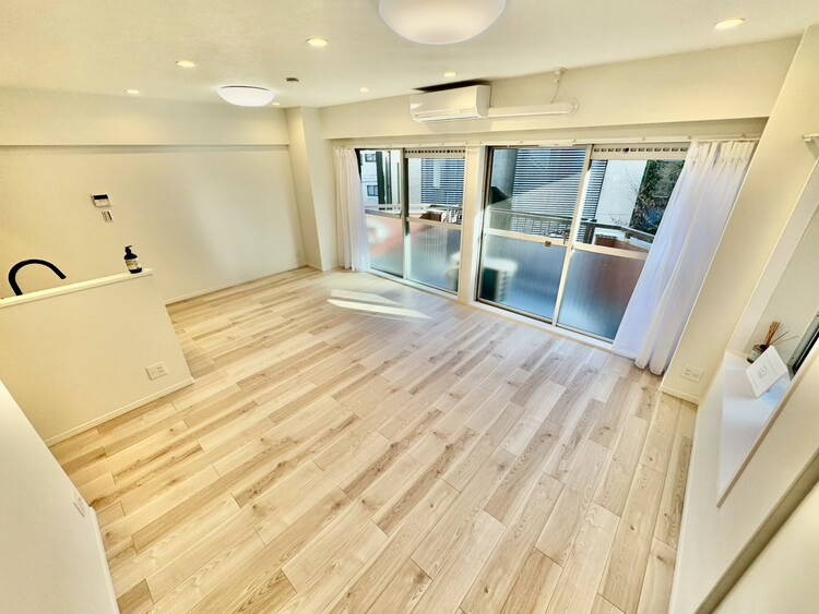 その他 シンプルな内装と偏り過ぎないデザインで統一しました。