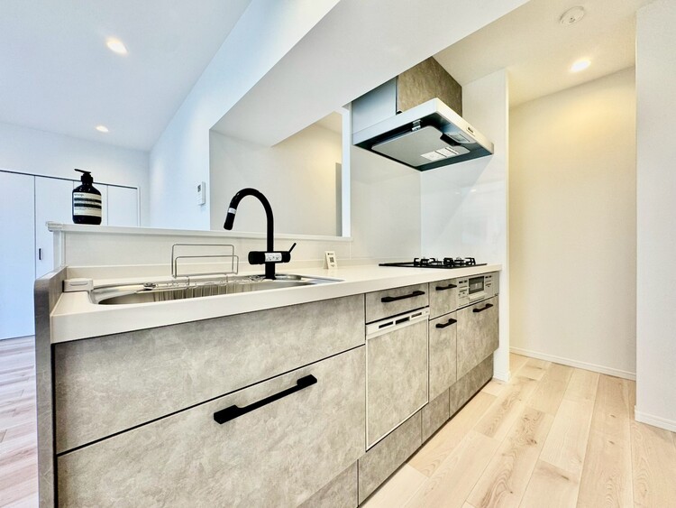 その他 使いやすくスタイリッシュなキッチン空間になっております。