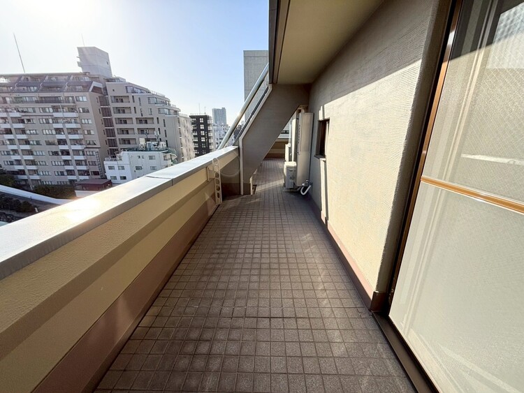 その他 朝の澄んだ空気や、夕方に吹く清々しい風を感じられるバルコニー。