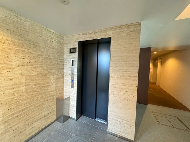 その他 エレベーター完備のため荷物が多くなっても安心。